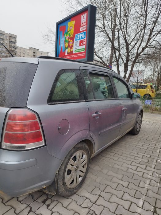Opel Zafira 7 locuri