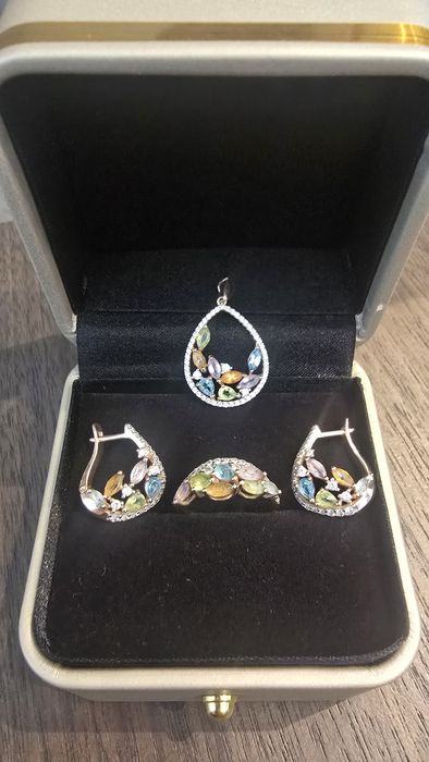 Золотой комплект от Sokolov