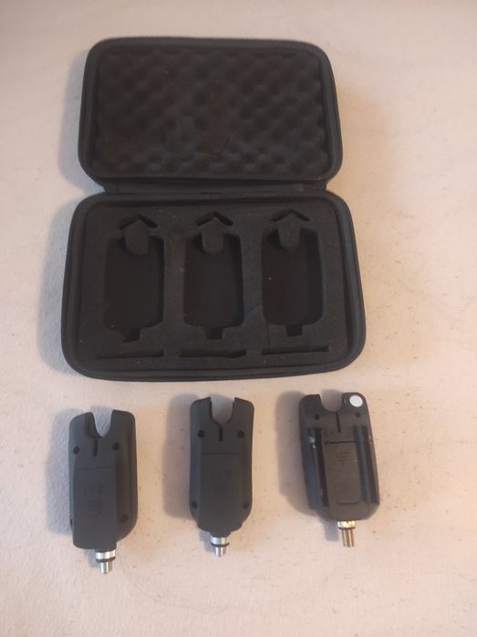 3 Сигнализатора в калъф