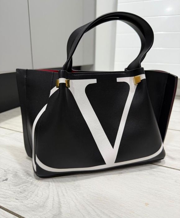 Geanta Valentino