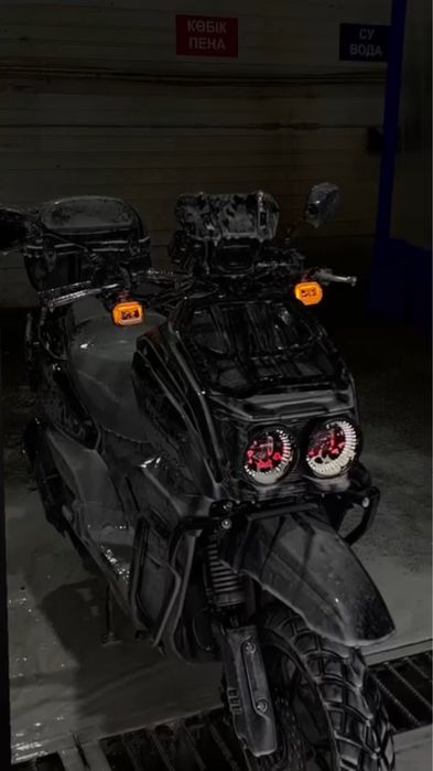 Зеленый танк Bass moto