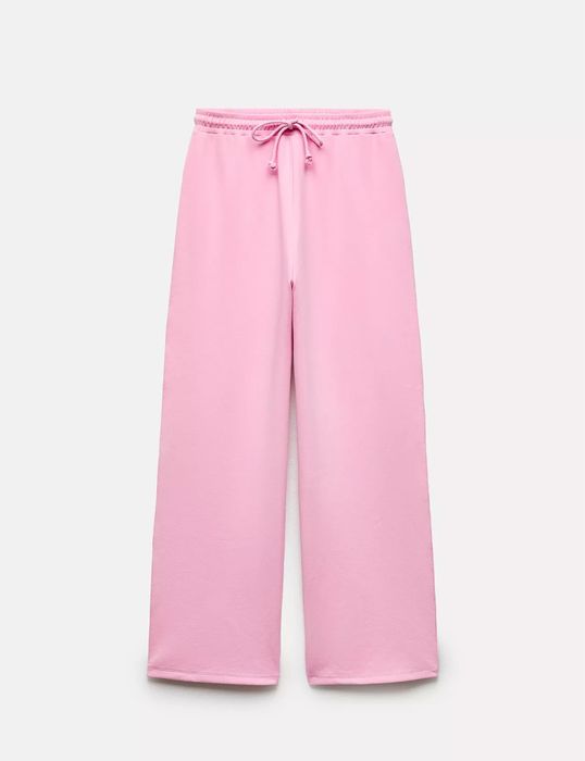 Разпродажба на дрехи ZARA