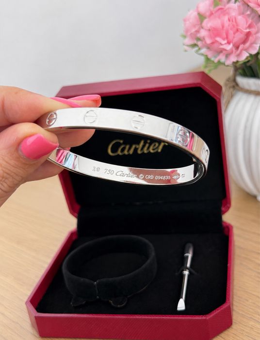 Inspired by Cartier Love – Мъжка сребърна гривна + луксозна кутия и отвертка