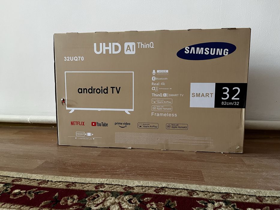 телевизор модели SmartTV