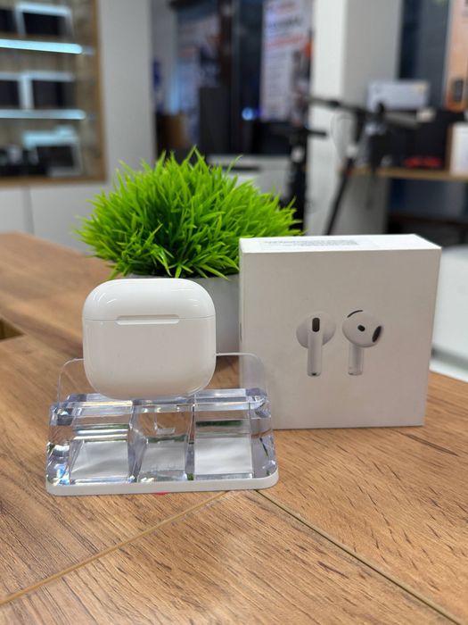 AirPods 4 series  71476