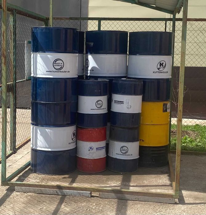 Продам бочки 200 литровые