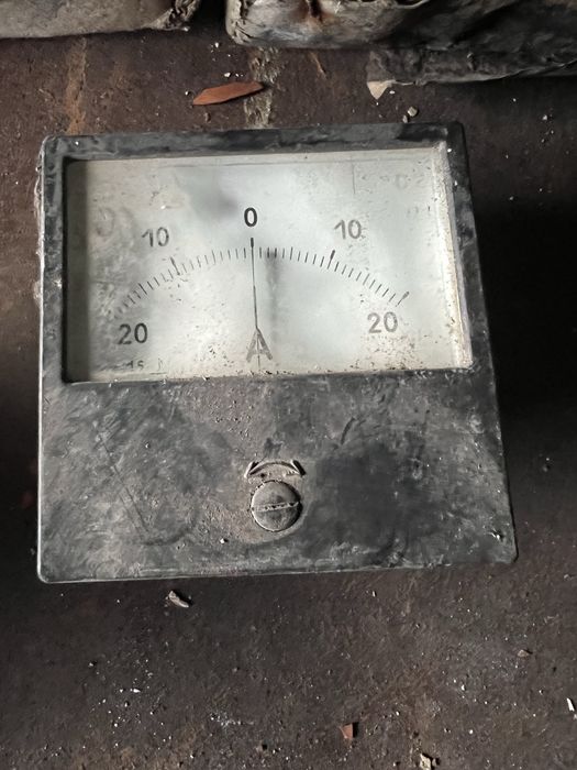 Продам манометры