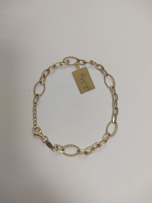 Bratara aur 14k (efn)