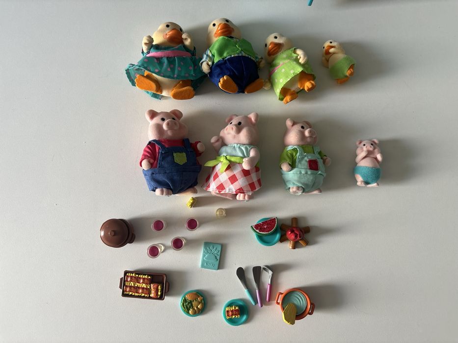 Casuta papusi, Set de jucării Li'l Woodzeez,  + figurine , 3 ani +