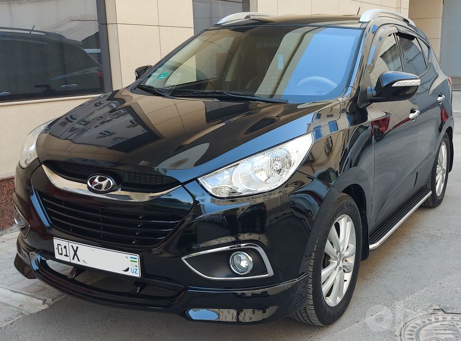 Hyundai Tucson LYUKS pozitsiya