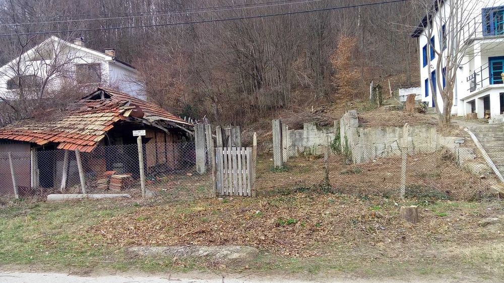 Продава се Парцел в с. Енчовци, Област Габрово - 501 кв.м за 20 €/кв.м - Снимка #1