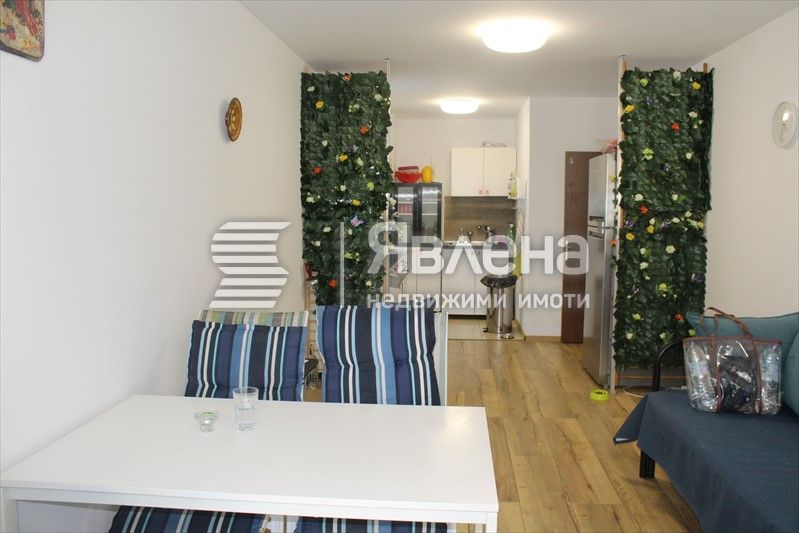 Продава се Тристаен апартамент в Приморско - 119 кв.м за 1345 €/кв.м - Снимка #1