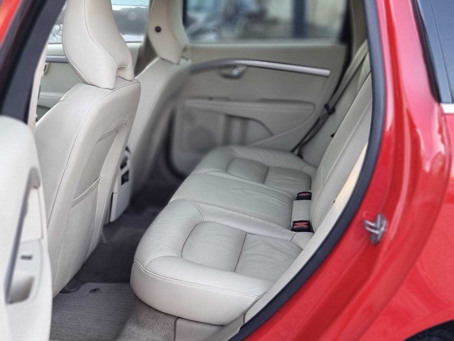 Volvo V70 D5 AWD 215 p.s.
