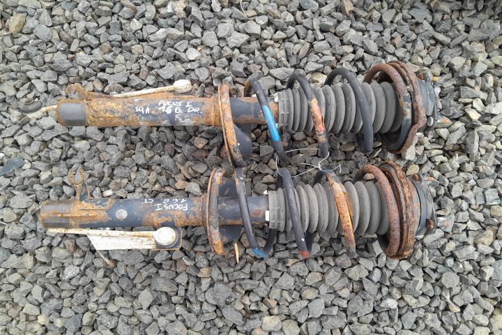 SET TELESCOAPE FATA Ford Focus 1 [1998 - 2004] Hatchback 5-usi 1.6 MT