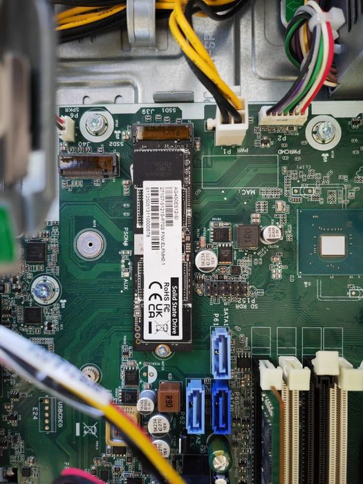 HP EliteDesk 800 G5 SFF, Intel Core i7-9700 (8-ядрен, 3.00~4.70 GHz), 16 GB DDR4-2666 (1x16GB), 512 GB SSD-NVMe, Windows 11 Pro