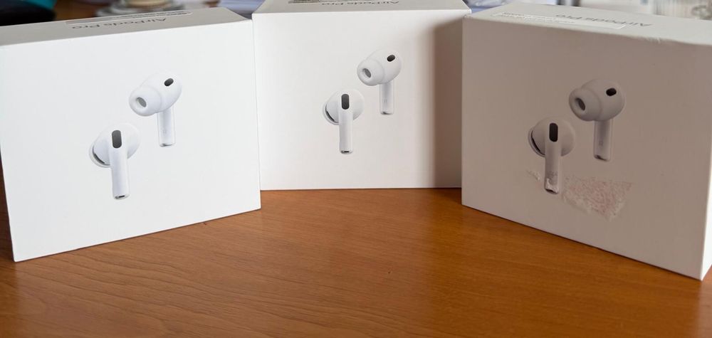 Căști AirPods Pro 3