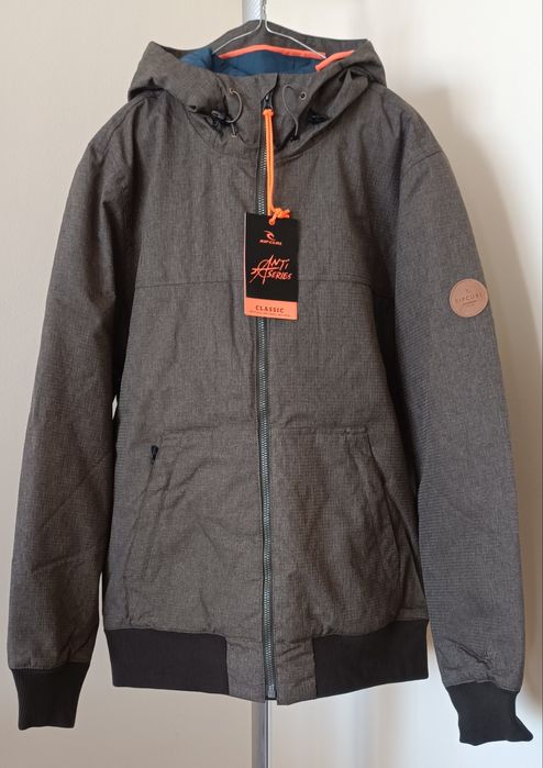 Ново яке Rip Curl Anti-Series, размер L Сноуборд Скейтборд Сърф