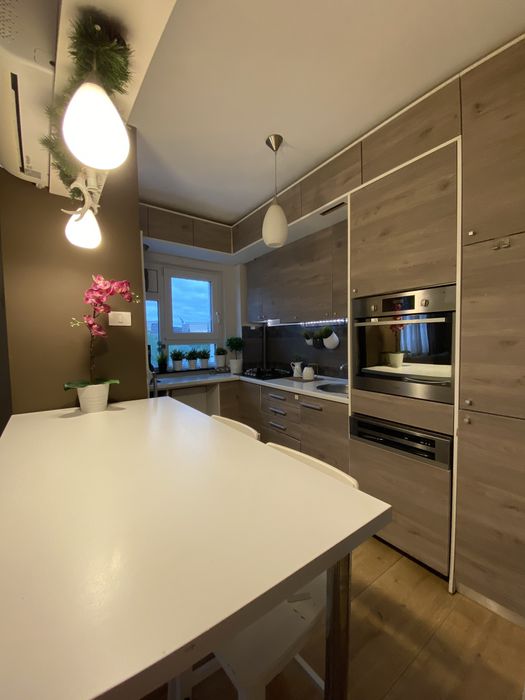 Inchiriere Apartament 3 camere centru