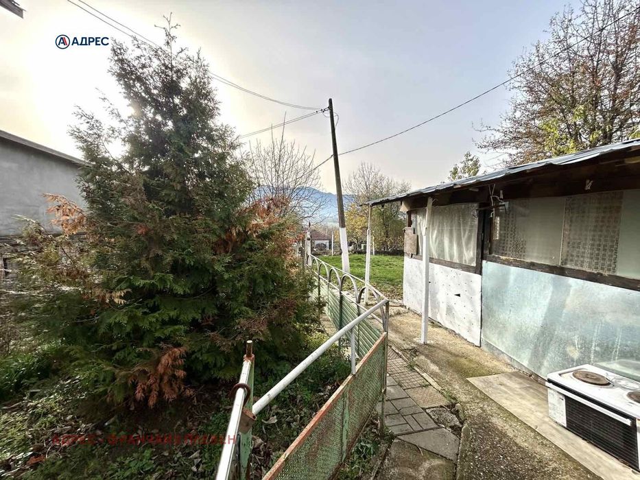 Продава се Къща в Враца, Студентски град - 80 кв.м за 274 €/кв.м - Снимка #1