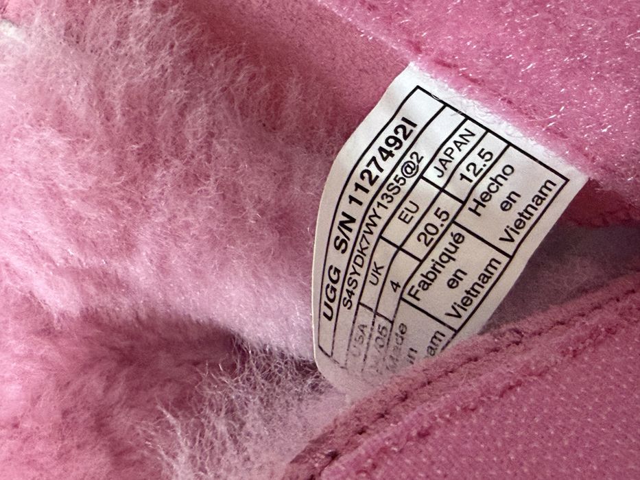 Ugg baby moon and star noi 20.5