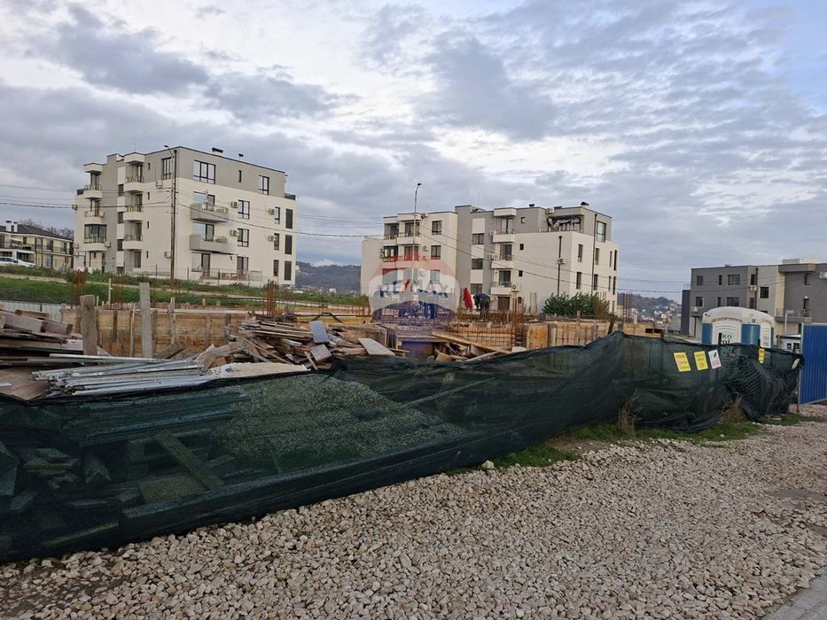 Продава се Двустаен апартамент в Варна, м-т Траката - 60 кв.м за 971 €/кв.м - Снимка #1