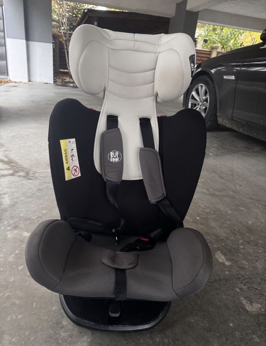 Vand scaun auto pentru copii