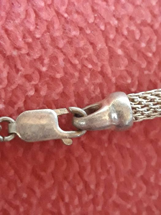 Продавам СРЕБЪРНИ БИЖУТА, 2 к-та(проба 925)+ГОЛЯМА отстъпка+2 подаръка