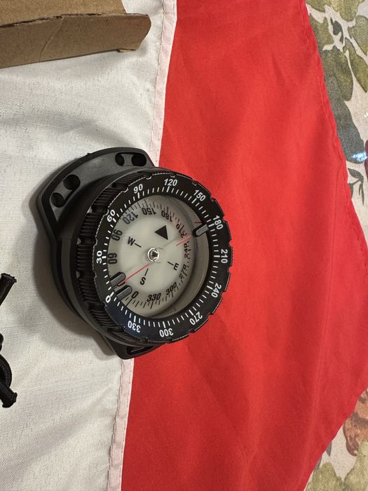 Водолазен компас