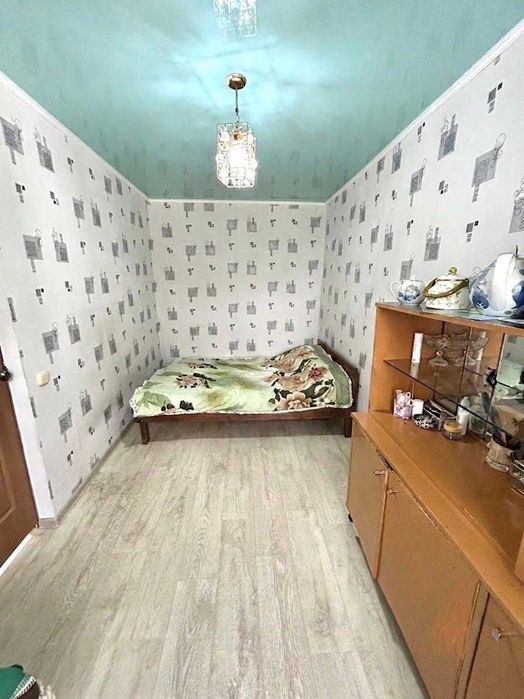 Продается 3 комн квартира