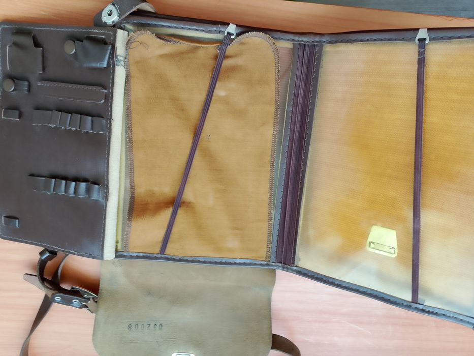 Срочно продается офицерский планшет.