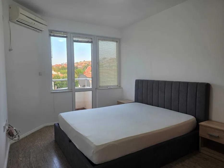 Дава се под наем Двустаен апартамент в Асеновград - 75 кв.м за 355.98 € - Снимка #3