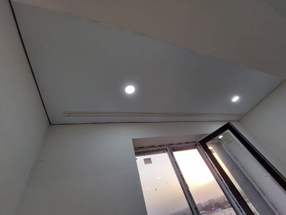 Натяжные потолки