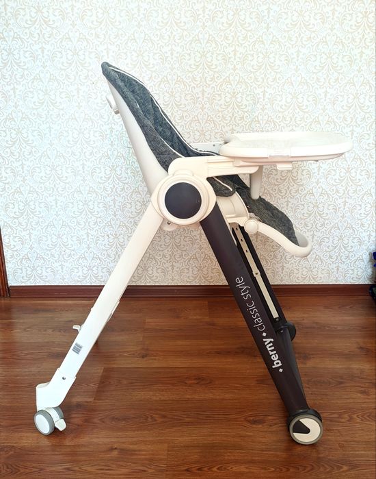 Стульчик для кормления Berny Basic сер.