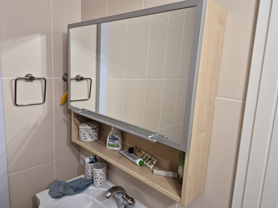 Продам раковину со шкафом