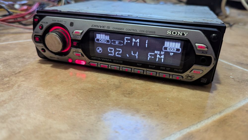 Radio cd auto Sony cdx gt300s