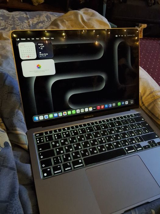 Macbook air Mq 8/256