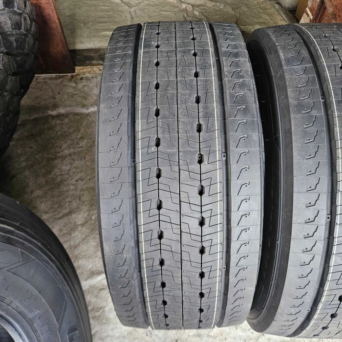 2 Нови гуми 355/50R22.5 Michelin X Multi Z 156K DOT2725 made in Spain