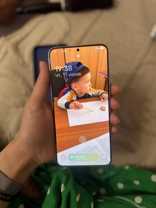 Продам телефон  самсунг