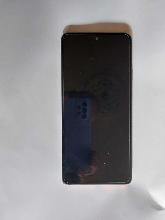 Продавам Xiaomi redmi note 10 pro 128gb gold