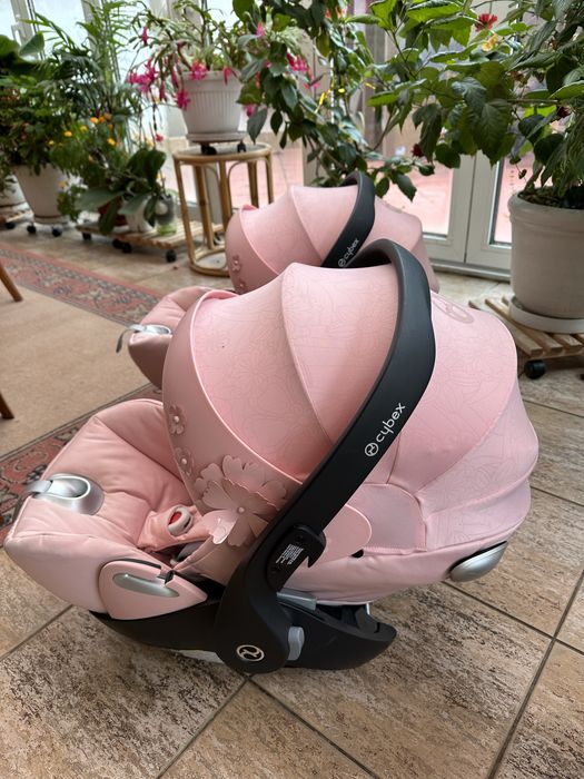Столче за кола CYBEX-Simply Flower