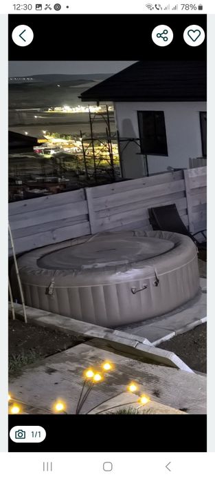 Vând piscină cu incalzire.