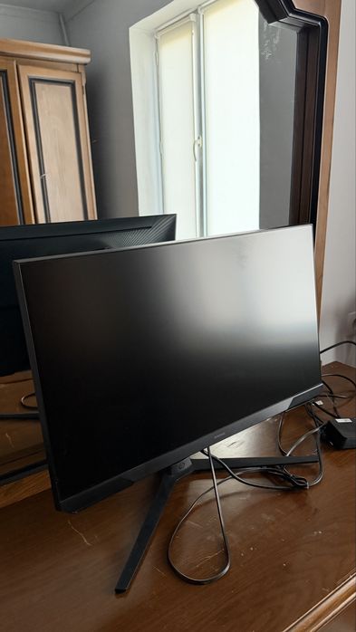 Игровой монитор samsung 180