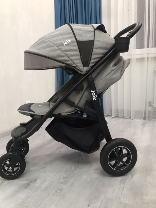 Коляска Joie детская