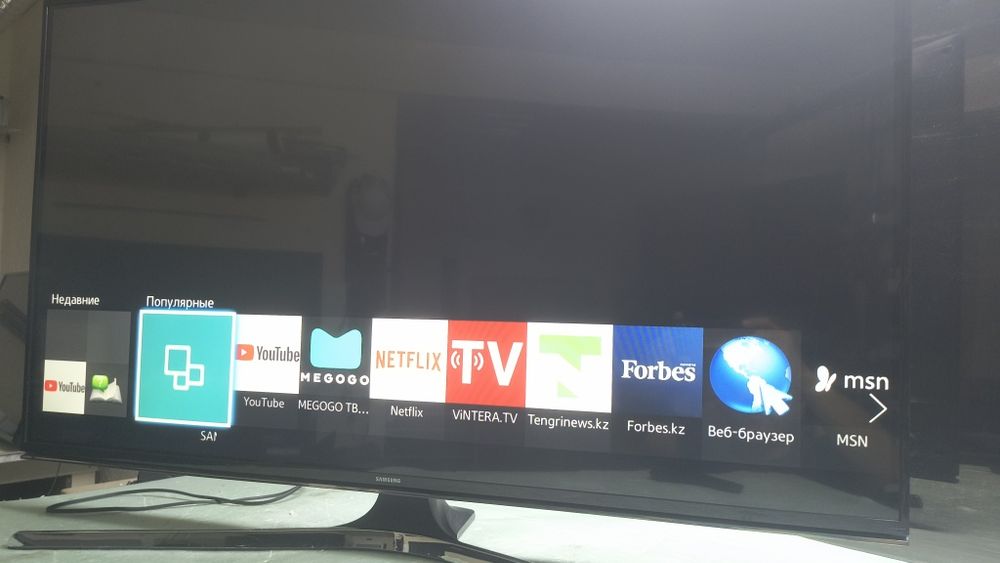 Продам Smart TV телевизор Samsung 48" (122 см)