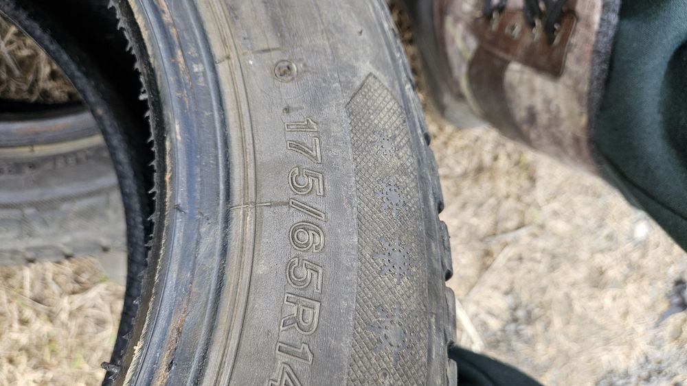 2бр гуми 175 65 14 ласа