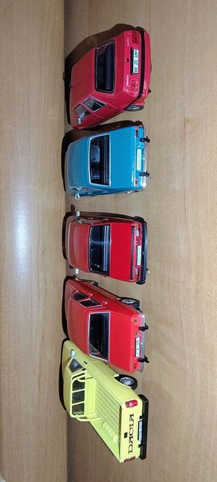Scara 1/43 mașinuțe Cars Dacia