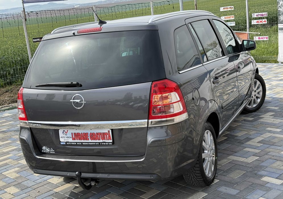 *RATE*Opel Zafira EcoFlex 1.7CDTi 125CP 09/2011 E5 7 LOCURI  NAV AC Import Germania!