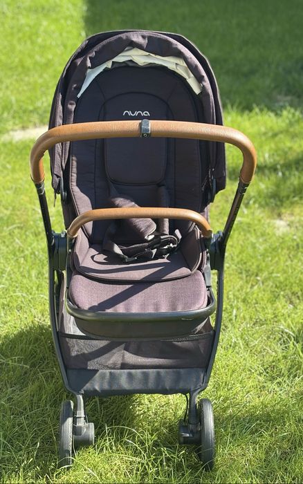 Carucior sport reversibil Nuna Triv Next, Caviar