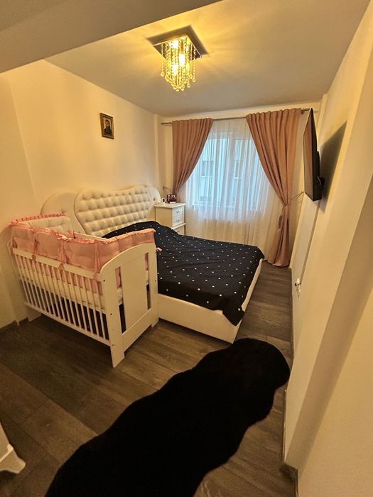 Vând apartament 2 camere