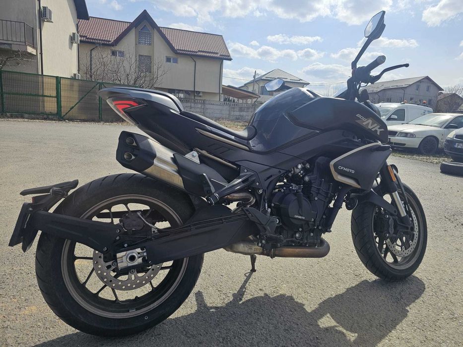 CFMOTO 800NK Advanced